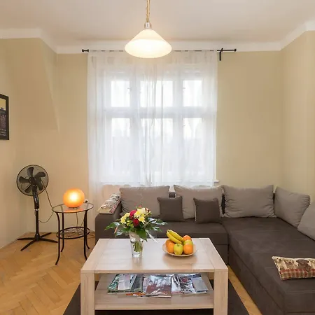 Apartment Castle View Spacious
